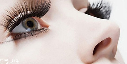 什么是種睫毛？讓你每日多睡三十分鐘