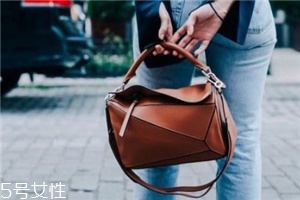 loewe包包怎么樣？舉手投足盡顯優(yōu)雅