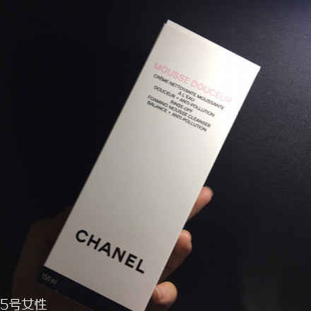 香奈兒洗面奶好用嗎？快吃下我這顆安利