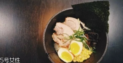 拉面的熱量 當(dāng)心會吃胖 拉面的熱量 當(dāng)心會吃胖