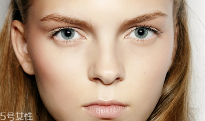 花瓣腮紅怎么做的？貌美又好用