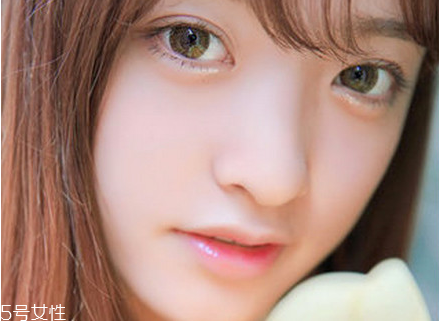 割雙眼皮要注意什么？割雙眼皮充血是正?，F(xiàn)象