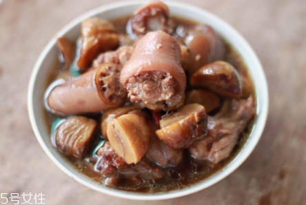 孕婦可以吃豬尾巴嗎 孕婦吃尾巴好處多多 孕婦可以吃豬尾巴嗎 孕婦吃尾巴好處多多