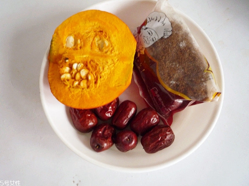 南瓜凍了還能吃嗎 可以吃 南瓜凍了還能吃嗎 可以吃