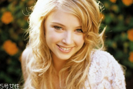 納米無痕雙眼皮的線會(huì)被吸收嗎？納米雙眼皮不是永久的