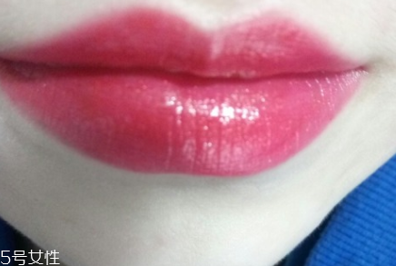 mac sweet sakura適合黃皮嗎？口紅要選擇適合自己的