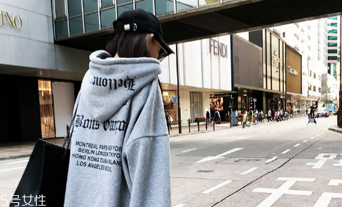 女生怎么穿帥氣？教你帥氣女孩穿搭術(shù)