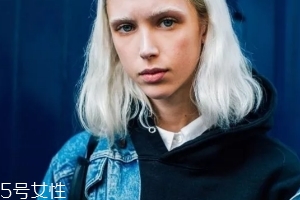 朋克風女生穿衣 朋克和冬日更搭！