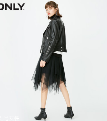 朋克風女生穿衣 朋克和冬日更搭！