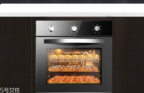 烤箱為什么一會(huì)兒亮一會(huì)不亮 屬于正?，F(xiàn)象