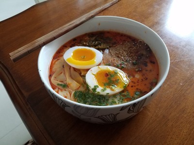 拉面說(shuō)牌拉面好吃嗎？日式拉面的儀式感