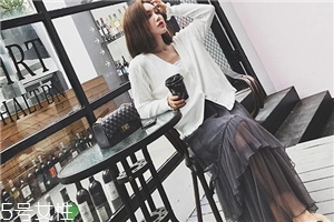 o型腿穿什么裙子好看？美美長(zhǎng)裙才撩人