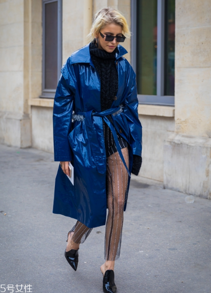 脖子短穿什么毛衣？輕松穿出天鵝頸