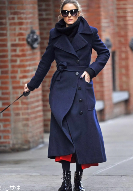 脖子短穿什么毛衣？輕松穿出天鵝頸