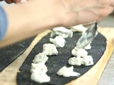 海鮮墨魚(yú)面餃子的做法 蔡健雅熱愛(ài)料理 海鮮墨魚(yú)面餃子的做法 蔡健雅熱愛(ài)料理