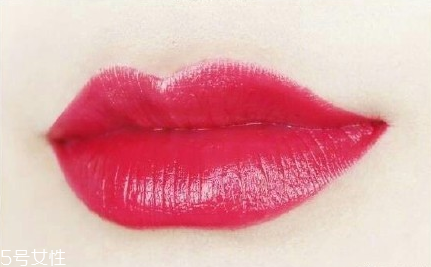 迪奧癮誘超模漆光唇釉怎么樣？人群之中你最醒目