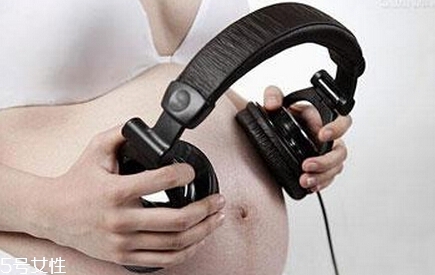 寶寶聽(tīng)力多久發(fā)育完全 12個(gè)月以上 寶寶聽(tīng)力多久發(fā)育完全 12個(gè)月以上