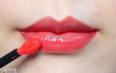 ysl圣羅蘭銀管唇釉好用嗎？蜜糖一樣水潤柔滑