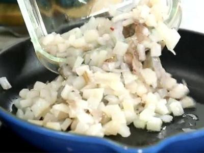 海鮮墨魚(yú)面餃子的做法 蔡健雅熱愛(ài)料理 海鮮墨魚(yú)面餃子的做法 蔡健雅熱愛(ài)料理