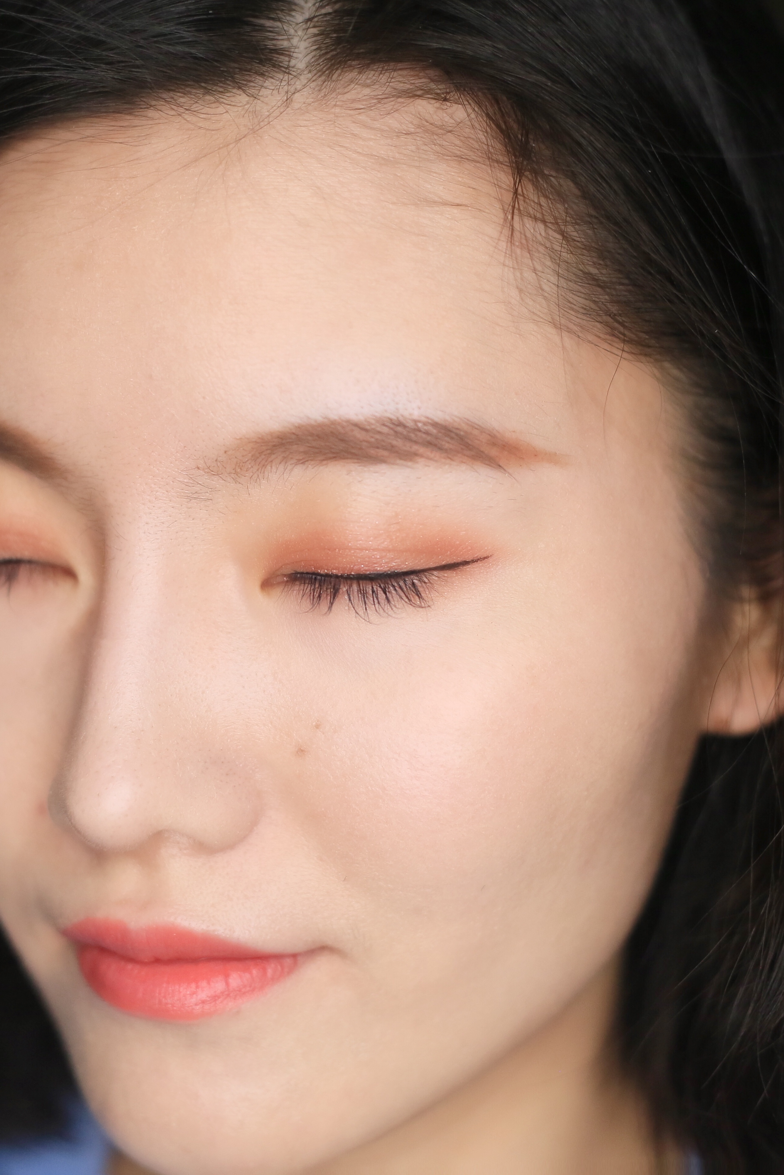 嫵媚眼線(xiàn)的畫(huà)法 4種風(fēng)情眼線(xiàn)畫(huà)法