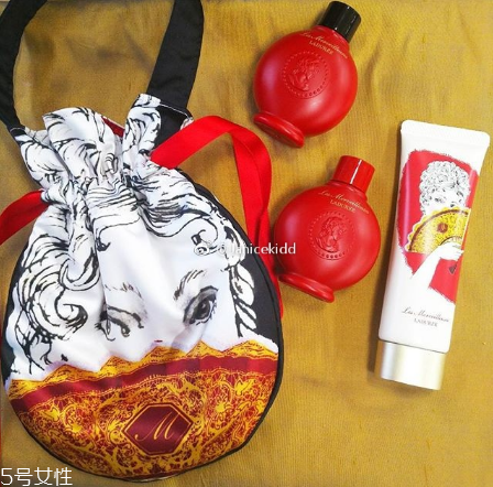 laduree花瓣腮紅好用嗎？貴婦專用彩妝線