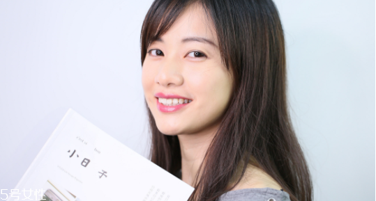 mac口紅哪個色號好看又百搭？超全試色