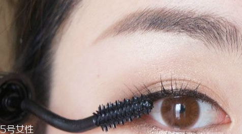 睫毛膏怎么刷好看？給你帶來(lái)深邃雙眸