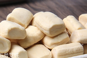 糖瓜是什么做的？小年傳統(tǒng)食品