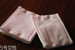 化妝棉和卸妝棉有什么區(qū)別？化妝棉功能更全