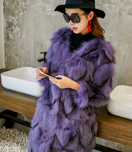 皮草會越穿越大嗎？皮草尺碼要這樣選