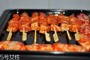 烤箱烤肉需要多長時間 烤箱烤肉小技巧 烤箱烤肉需要多長時間 烤箱烤肉小技巧