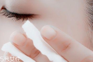 化妝棉濕敷多久好？五分鐘就好