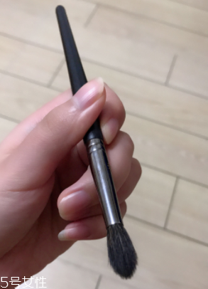 鼻影刷怎么用？鼻影的正確畫法