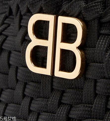 balenciaga巴黎世家鞋帶編織手提包多少錢_在哪買？