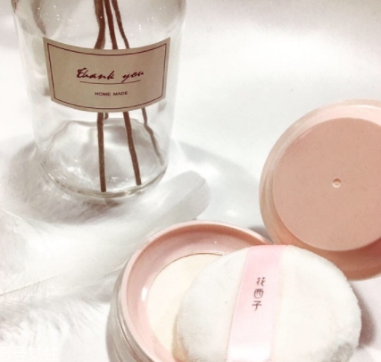 花西子是什么牌子？國(guó)貨新星品牌