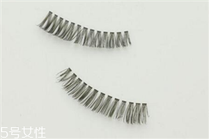 長期佩戴假睫毛有什么危害？適當(dāng)給眼周肌膚放個假