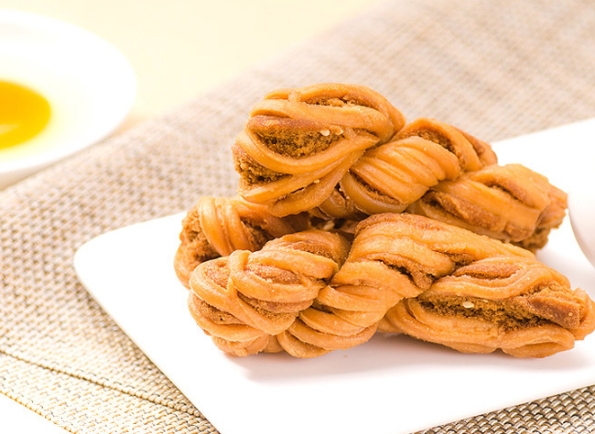 麻花的熱量高嗎？吃麻花容易長(zhǎng)胖