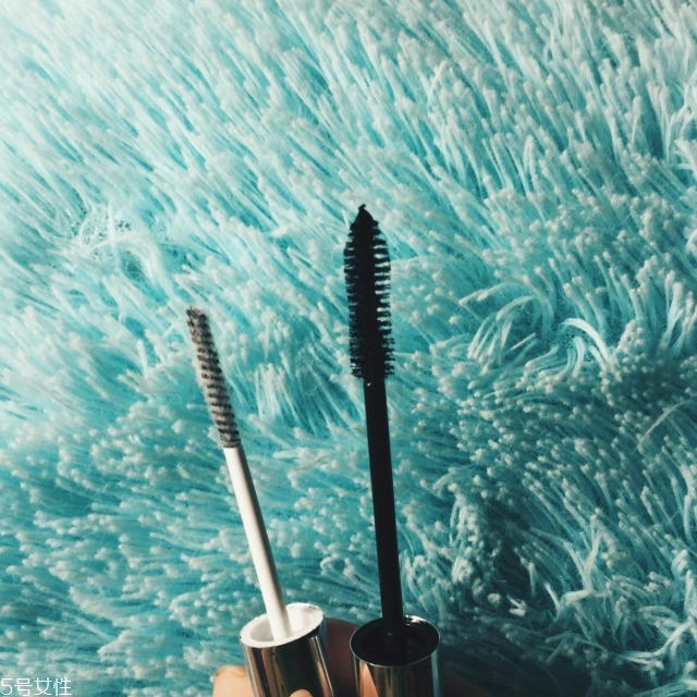 睫毛膏能帶上飛機嗎？睫毛膏需要單獨卸妝