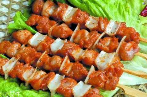 烤箱烤骨肉相連要多長(zhǎng)時(shí)間 烤箱烤骨肉相連技巧 烤箱烤骨肉相連要多長(zhǎng)時(shí)間 烤箱烤骨肉相連技巧