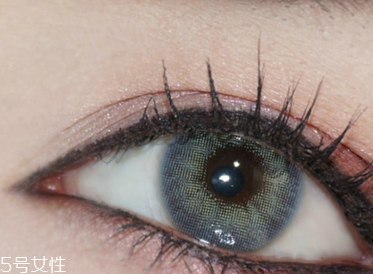 怎樣讓睫毛變長(zhǎng)變翹？下眼線還可以畫出來