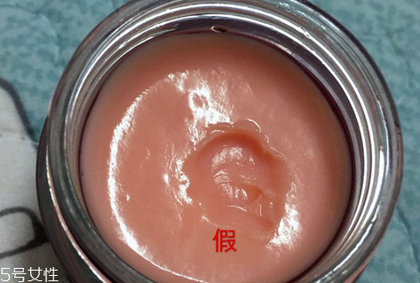 蘭芝唇膜的功效與作用 教你辨認(rèn)蘭芝唇膜的真假 蘭芝唇膜的功效與作用 教你辨認(rèn)蘭芝唇膜的真假