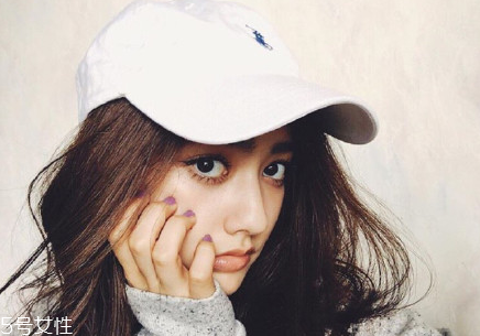 怎樣讓睫毛變長(zhǎng)變翹？下眼線還可以畫出來