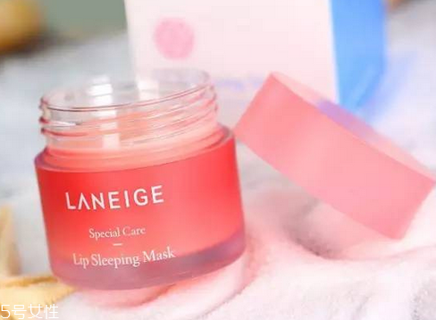 蘭芝唇膜的功效與作用 教你辨認(rèn)蘭芝唇膜的真假 蘭芝唇膜的功效與作用 教你辨認(rèn)蘭芝唇膜的真假