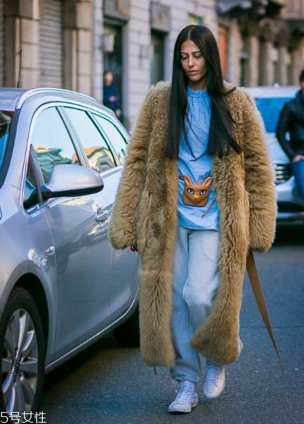 x型腿穿什么褲子好看？輕松教你打造完美腿型