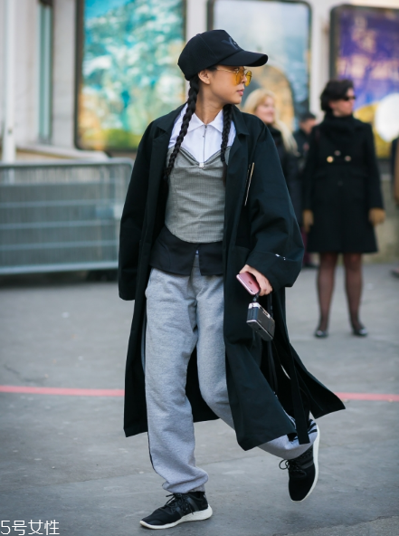 x型腿穿什么褲子好看？輕松教你打造完美腿型