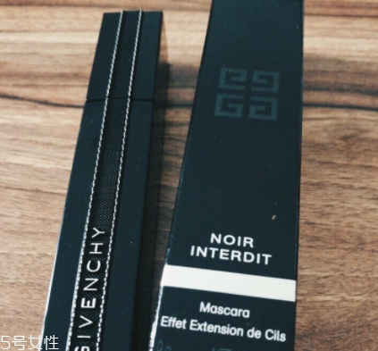 紀梵希睫毛膏哪款好？海膽折角睫毛膏任你選擇