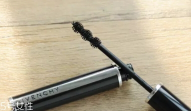 紀(jì)梵希睫毛膏多少錢？霸氣十足的睫毛膏