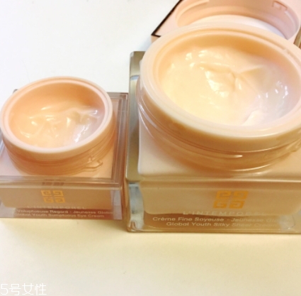 紀梵希眼霜哪款好？紀梵希少女眼霜vs黑藻眼霜