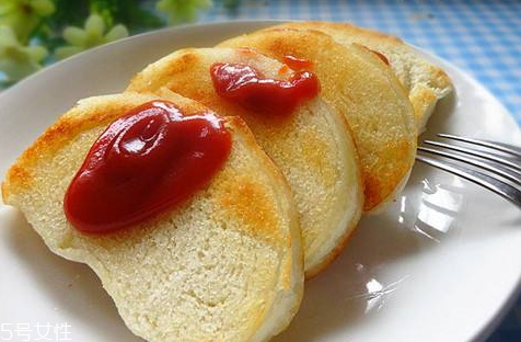 烤箱烤饅頭片多少度 烤箱烤饅頭片的時(shí)間 烤箱烤饅頭片多少度 烤箱烤饅頭片的時(shí)間