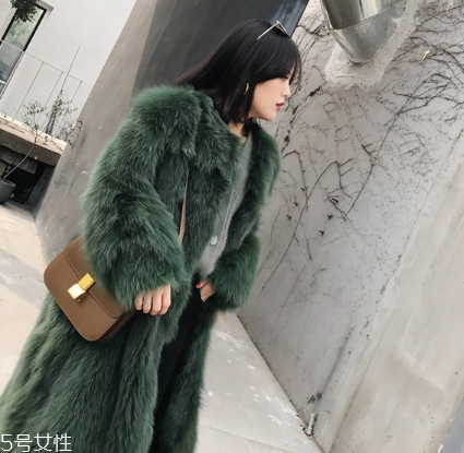 皮草可以用吹風(fēng)機(jī)吹嗎？要分情況對(duì)待